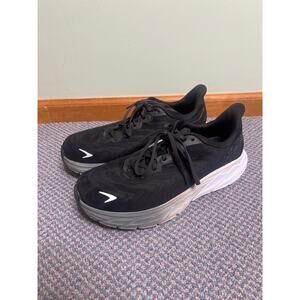 Hoka Arahi 6 Black and White Womens size 12